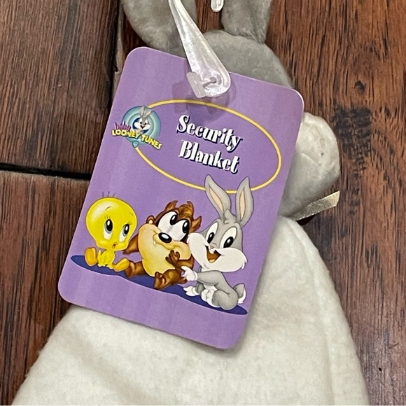 VTG Baby Looney Tunes Bugs Bunny Security Blanket Lovey Yellow Satin Trim READ - Picture 6 of 7
